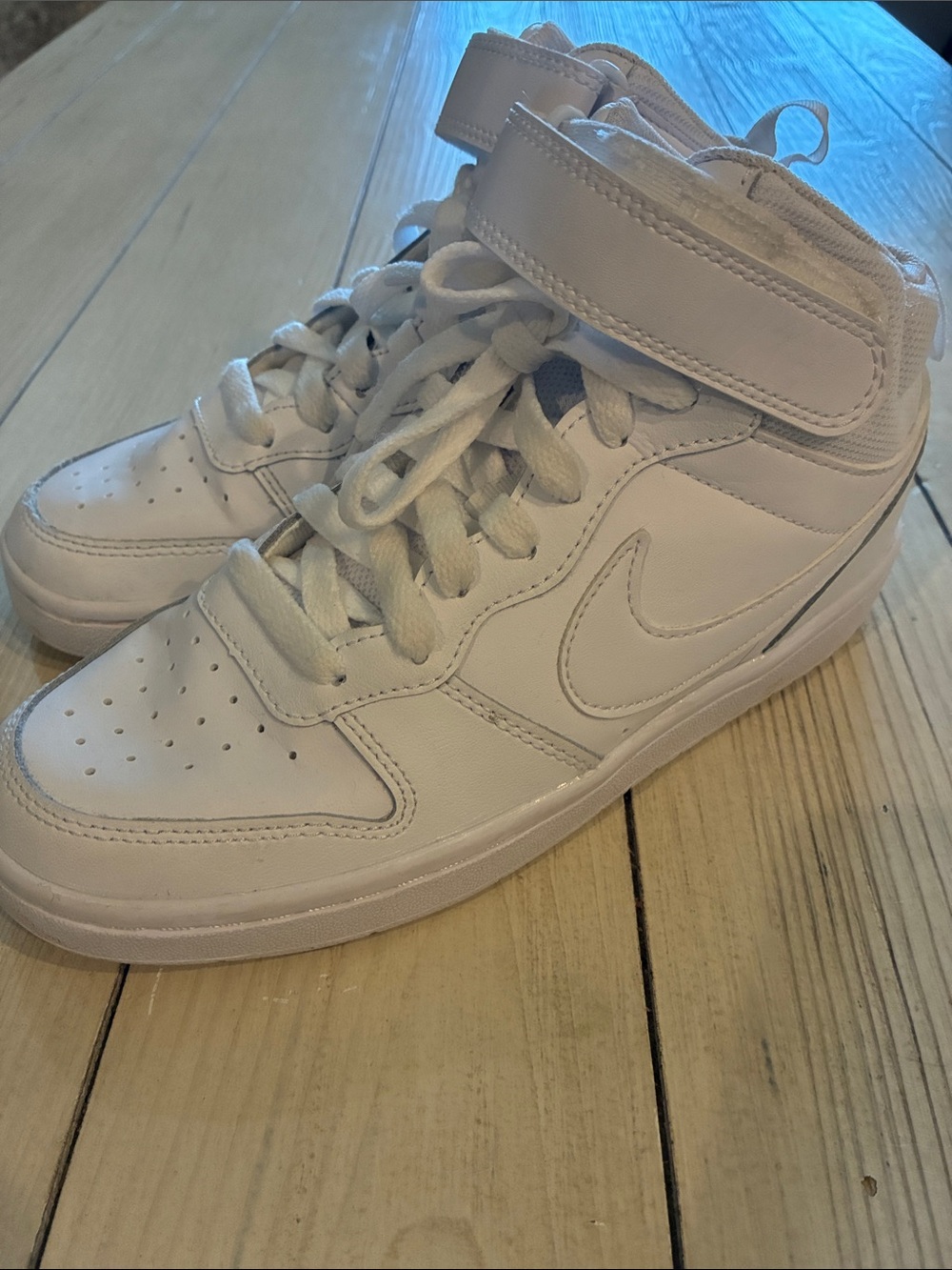 White Nike shoes